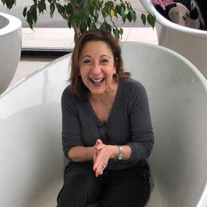 Meet your Posher, Anita